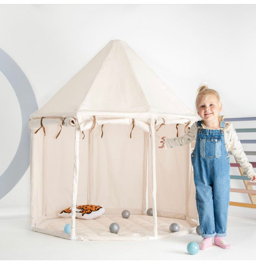 E.Ezzro brand -Tent