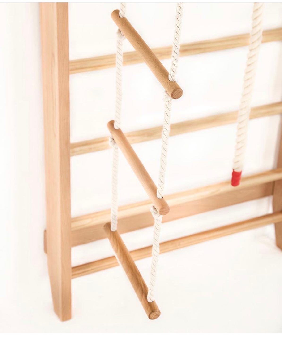 Ezzro Swedish Ladder Gym Ezzro