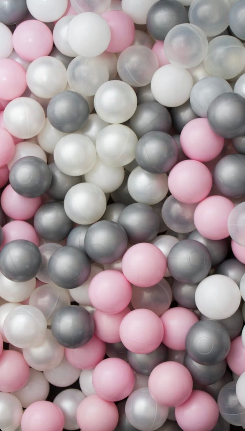 R- Balls with Different Colors